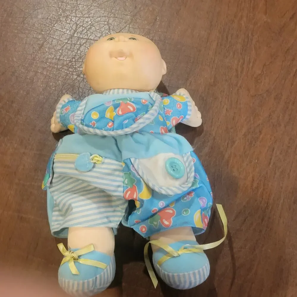 Vintage Cabbage Patch Kids Doll Love N Care Baby Toddler Collection 1992